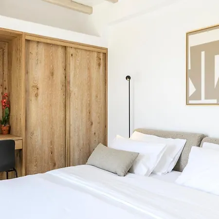 Hotel Nasta & Intentional Living Mykonos