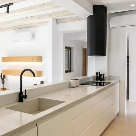 Nasta & Intentional Living Mykonos بانورموس ميكونو