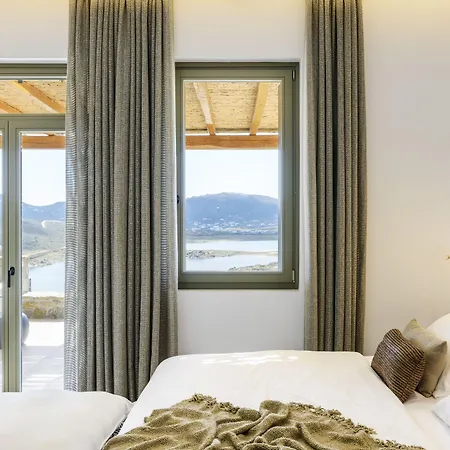Nasta & Intentional Living Mykonos