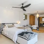 Nasta Suites&villas Intentional Living Mykonos Hotel