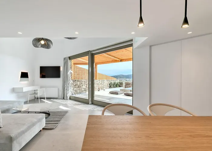 Hotel Nasta & Intentional Living Mykonos