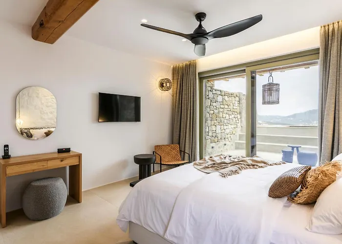 Nasta & Intentional Living Mykonos Hotel Panormos (Mykonos)